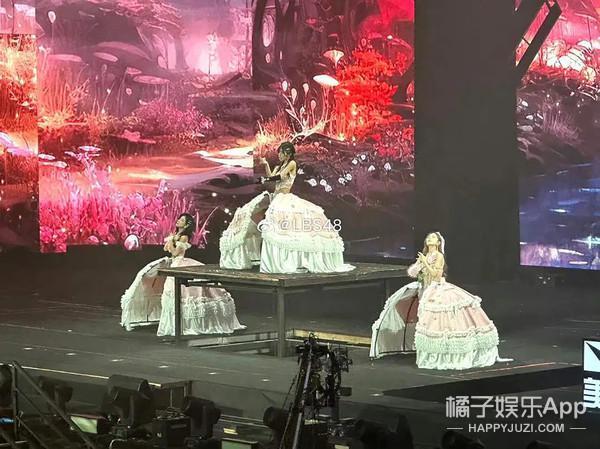 这很难评！就她，还想成为第二个鞠婧祎？