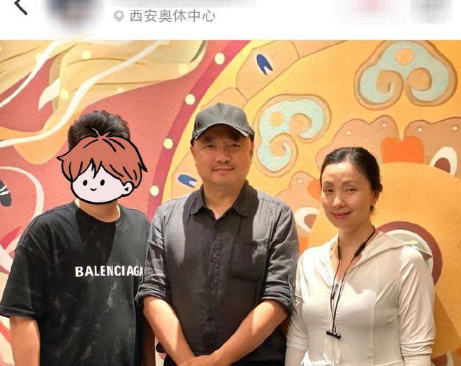 众星参加TFBOYS演唱会！徐峥陶虹到场，张杰送花篮，蓝羽做主持人