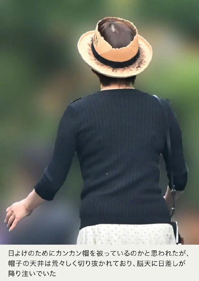 广末凉子离婚后首被拍 戴别致无顶小帽引关注