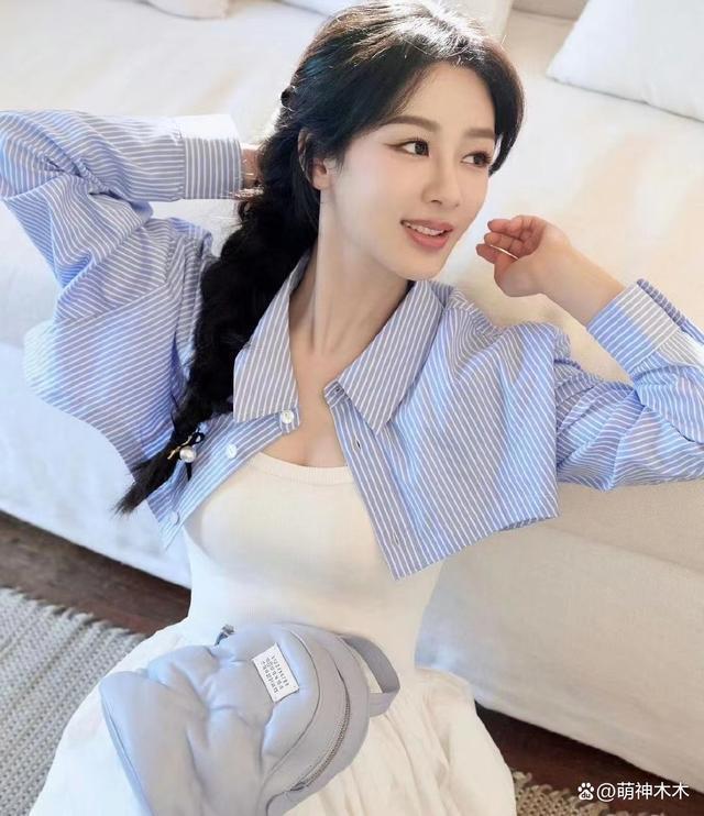 杨紫回应颜值质疑，否认只演绝世大美女，吐槽“为黑而黑”