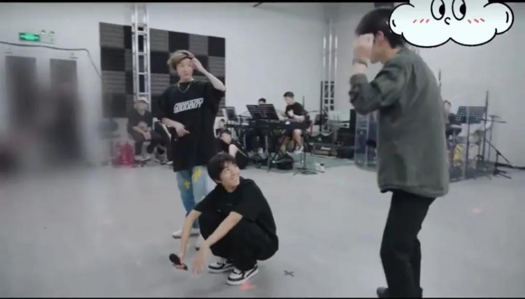 “TFBOYS的十周年，丢光了内娱的脸面”