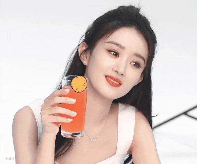 穿衣自由的女明星，活该被骂？