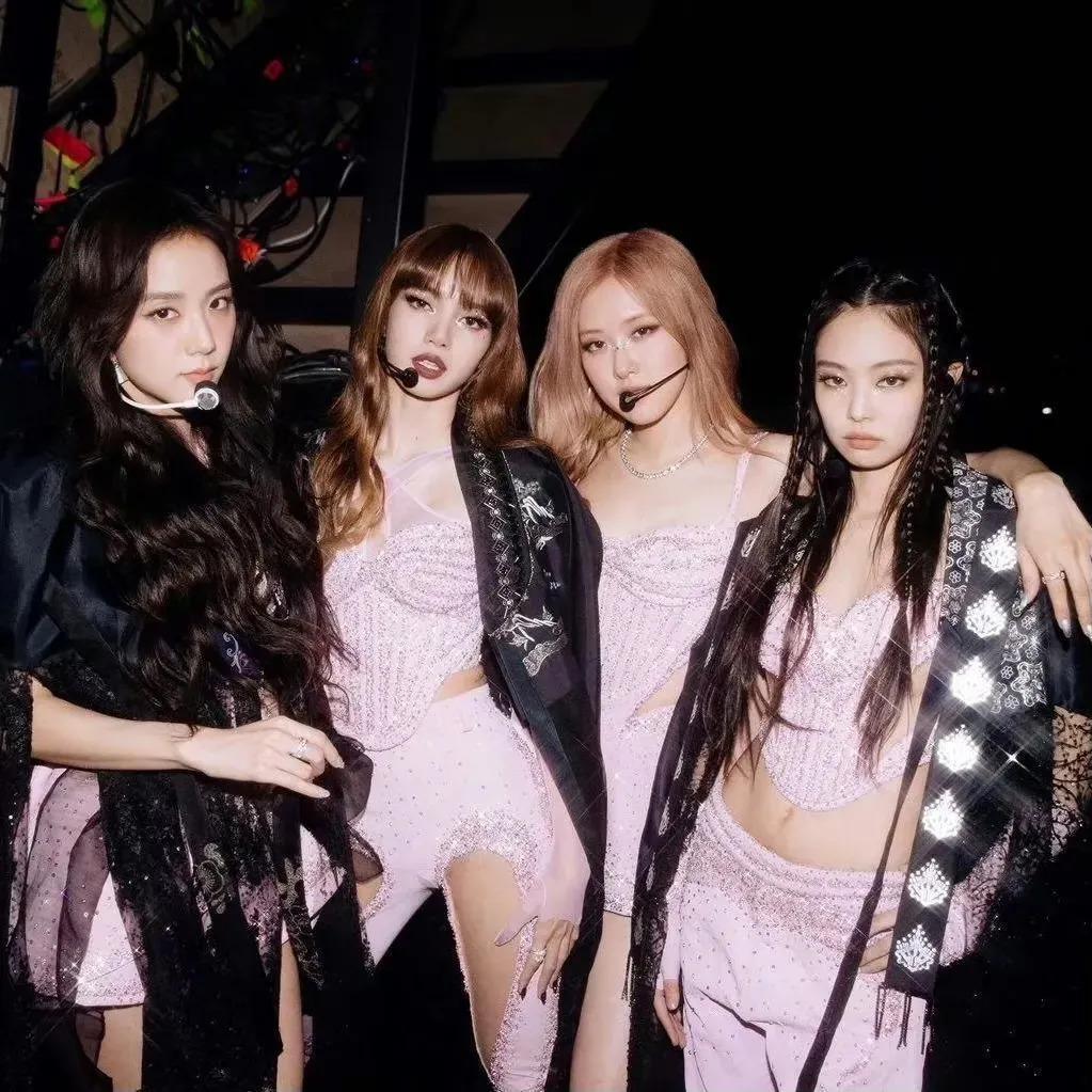 顶流女星官宣恋情却被嘲“倒贴”？大家为啥都爱姐姐独美