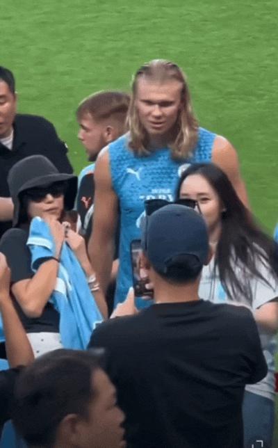 好久不见全智贤了，结婚多年还是那么恩爱？