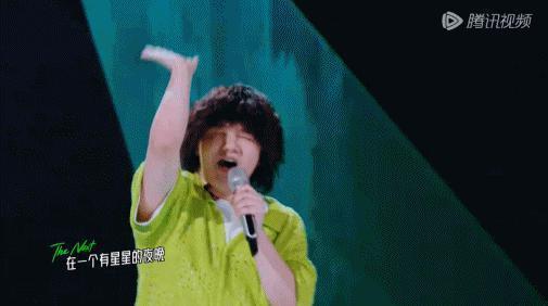 哈哈，瞧他被内娱给吓的