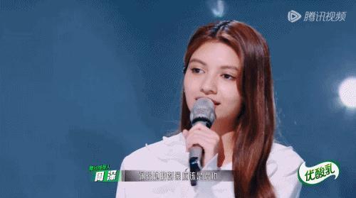 哈哈，瞧他被内娱给吓的