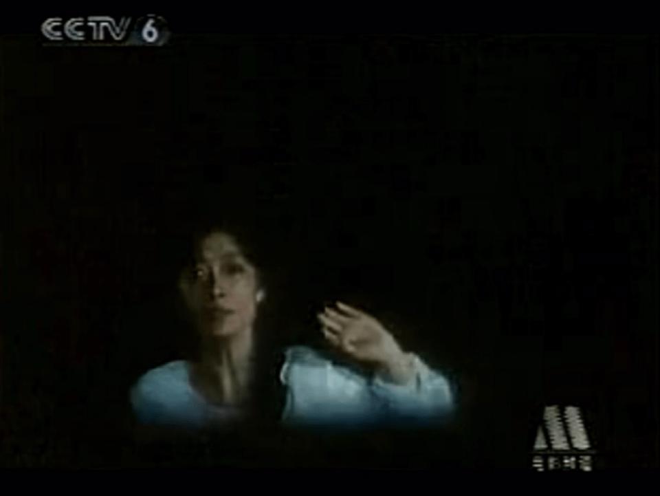 退圈30年，她依然是内地最美「女疯子」