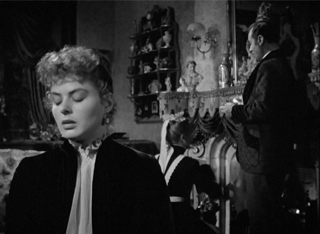 退圈30年，她依然是内地最美「女疯子」