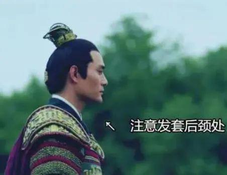 比姬发的胸更值得羡慕的是他的头发