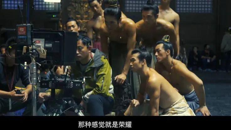 比姬发的胸更值得羡慕的是他的头发