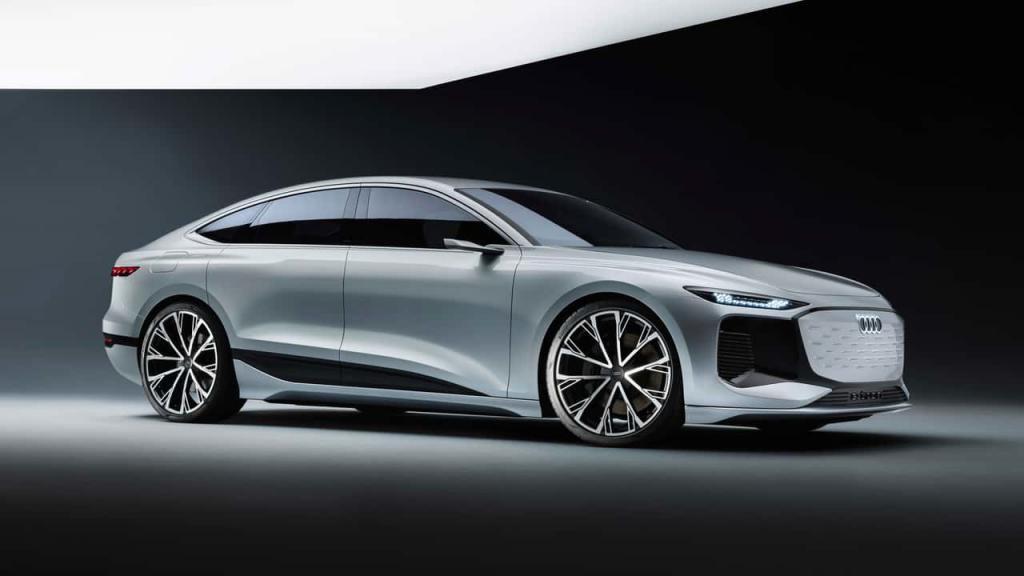 消息称奥迪 RS6 轿车将于 2025 年回归，变身纯电车型