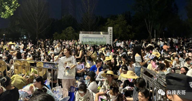 这场盛大闹剧终于结束了啊…