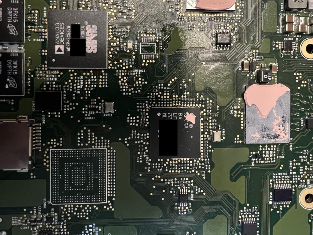 8G内存128GB存储组合,特斯拉 Model Y HW4硬件无法运行 Steam
