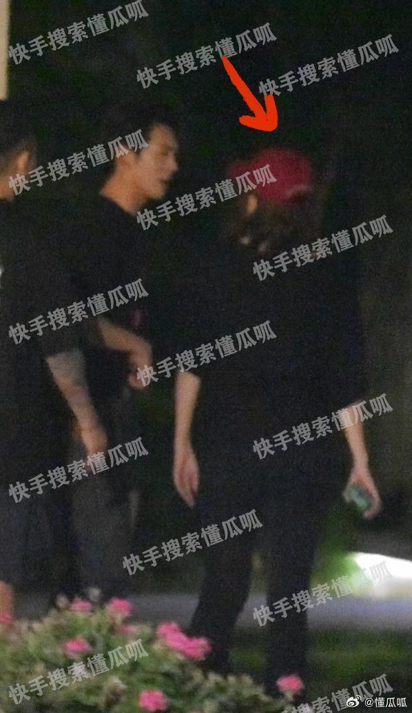 于适被拍与女生凌晨同回小区 网友猜测与张雨绮已分手