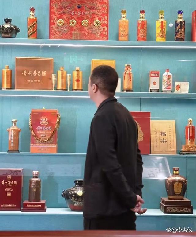 李亚鹏斥资20亿开火锅店，欲两年超越海底捞