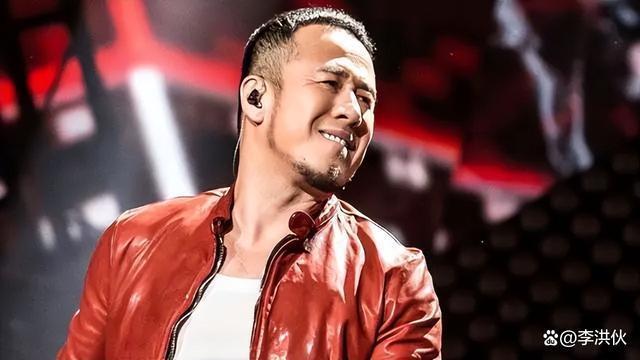 太激动！杨坤在直播间骂网友“王八蛋”，受到啥刺激了？