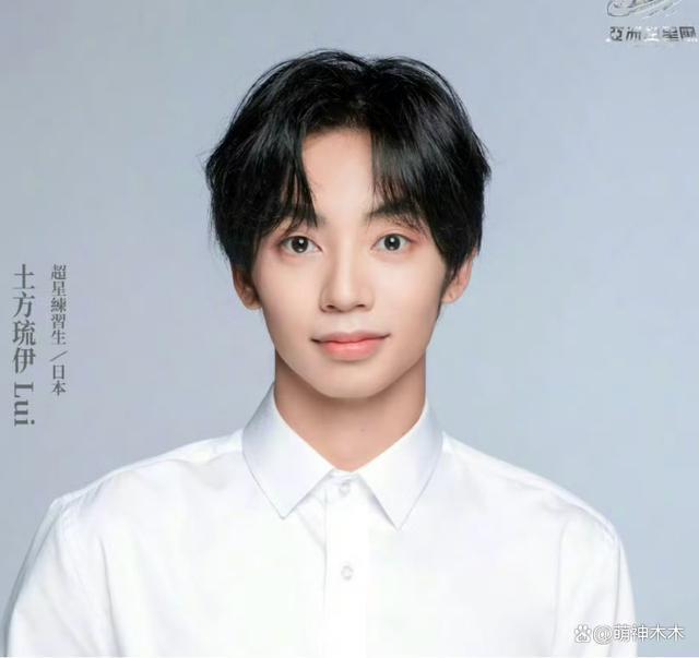 内娱选秀卷土重来！选手照片被嘲美发师聚会，还撞脸明星