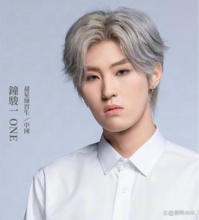 内娱选秀卷土重来！选手照片被嘲美发师聚会，还撞脸明星