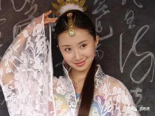 原来不是她们不红，而是红的太早了