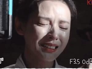 多恨她啊，在评论区刷屏抵制