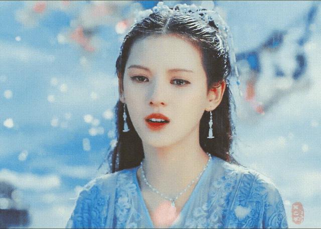 多恨她啊，在评论区刷屏抵制