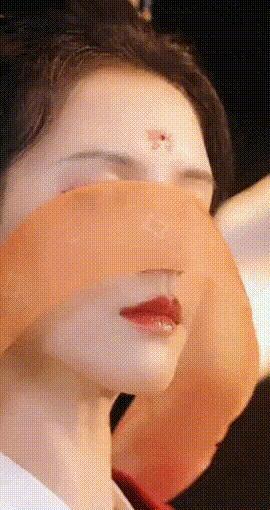 多恨她啊，在评论区刷屏抵制