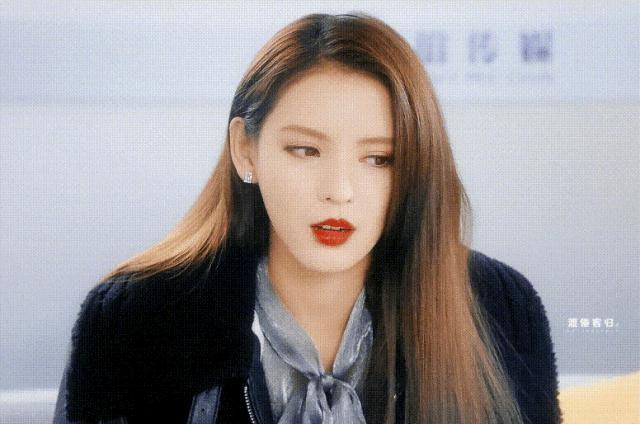 多恨她啊，在评论区刷屏抵制