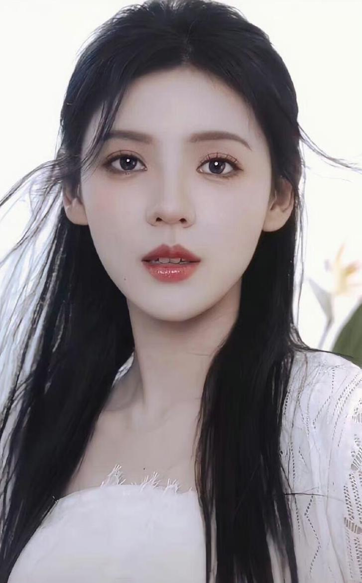 多恨她啊，在评论区刷屏抵制