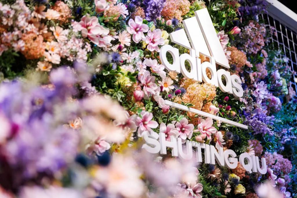 阿迪达斯，又让年轻人上头了