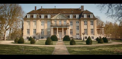 禁言、打码、封杀，这女演员摊上事儿了