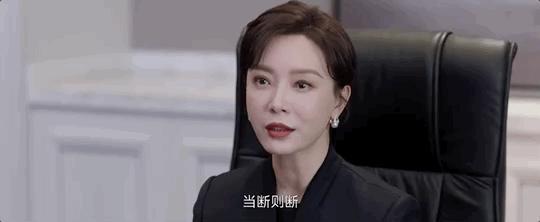 起猛了，见到内娱女总裁天花板了