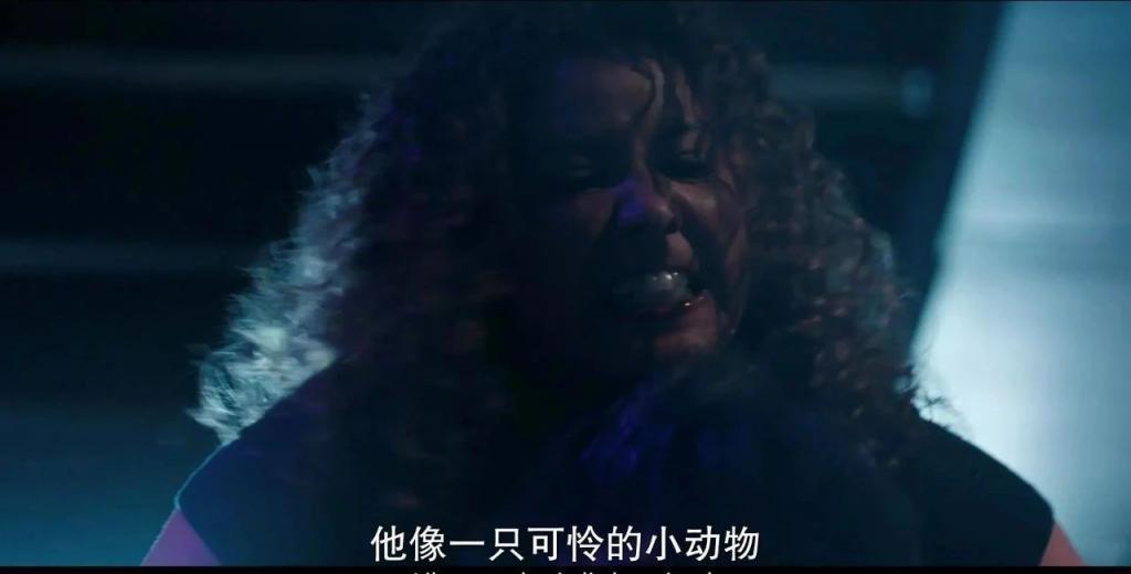 卖惨求同情？抱歉，她不配