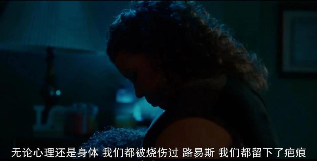 卖惨求同情？抱歉，她不配