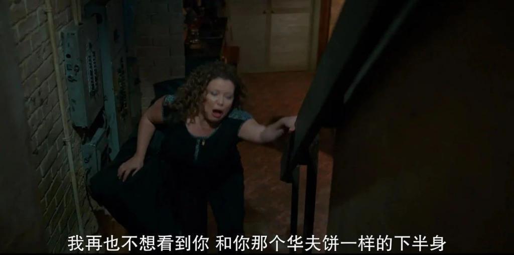 卖惨求同情？抱歉，她不配