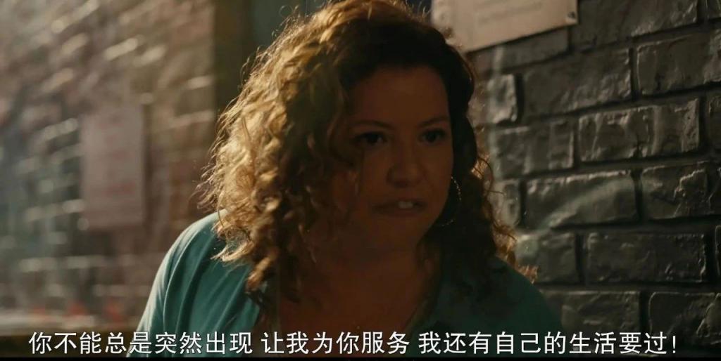 卖惨求同情？抱歉，她不配