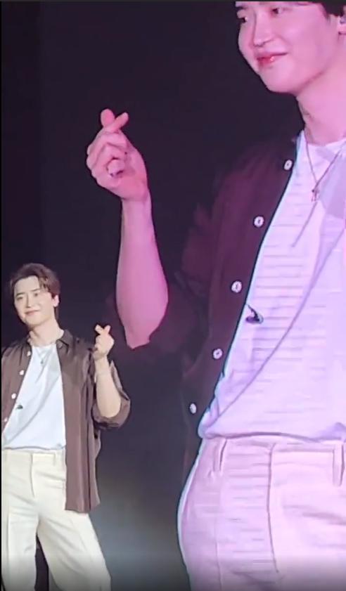 一代神颜，突然残到没眼看了。