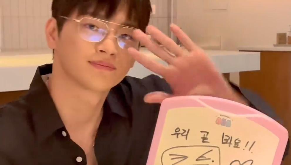 一代神颜，突然残到没眼看了。