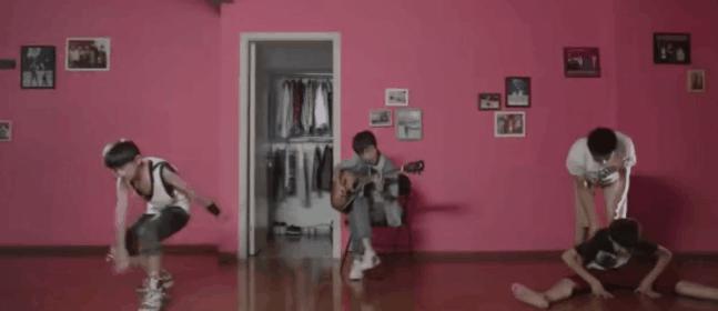 TFBOYS十周年，闹成内娱笑话？