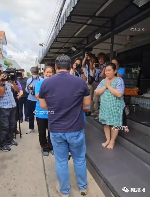 泰国42岁二王子流亡海外近30年后突然回国，想夺王位？
