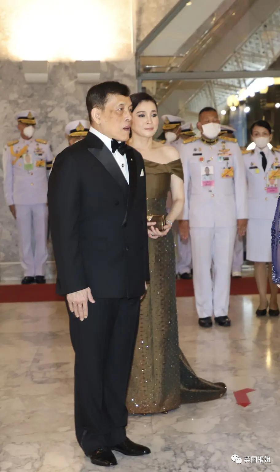 泰国42岁二王子流亡海外近30年后突然回国，想夺王位？
