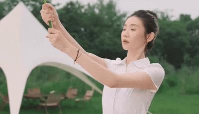 他对女演员做的这些事儿，算是性骚扰吗？