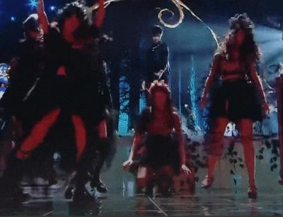 他对女演员做的这些事儿，算是性骚扰吗？