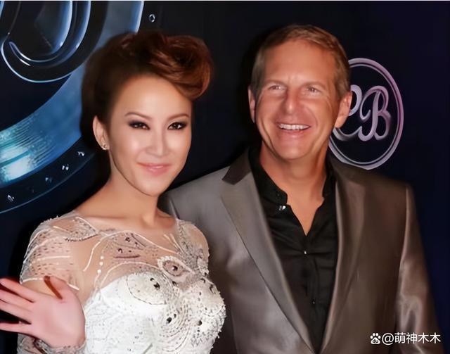 曝李玟去世前就有轻生，Bruce还去度假，怒斥他冷血