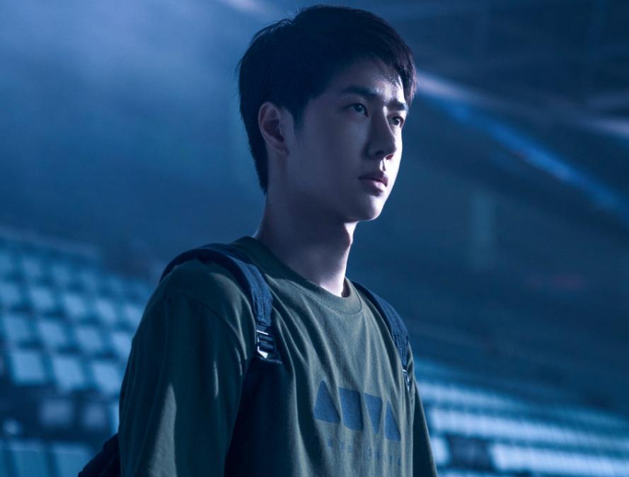 《孤注一掷》票房2天8亿！成暑期档黑马，《热烈》被淘汰出局