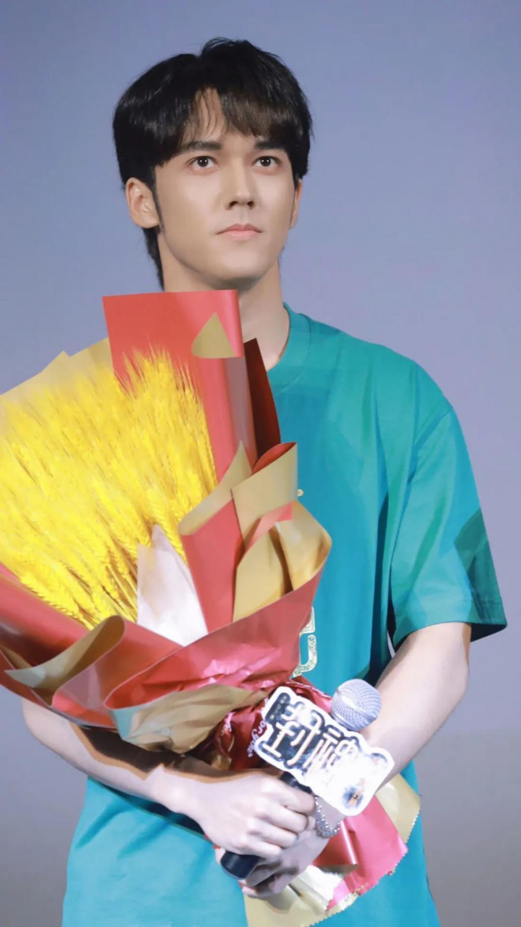 这算哪门子塌房啊……