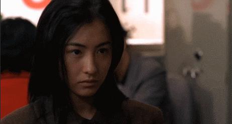 她这么美，可惜了
