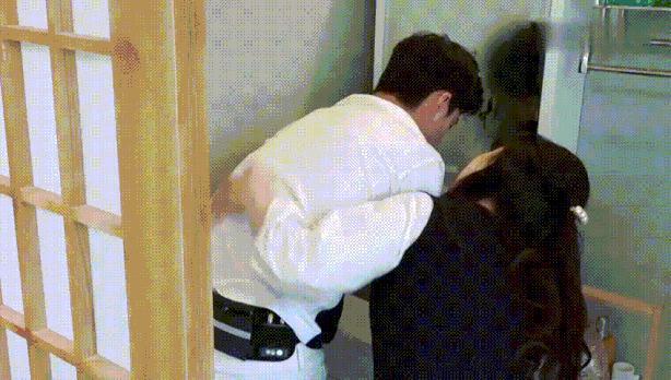 快被家暴致死了，她还要给渣男道歉？