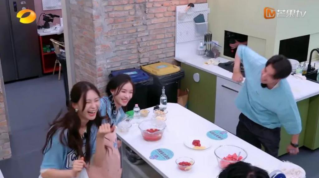 这季《中餐厅》不是下饭，是噎人啊