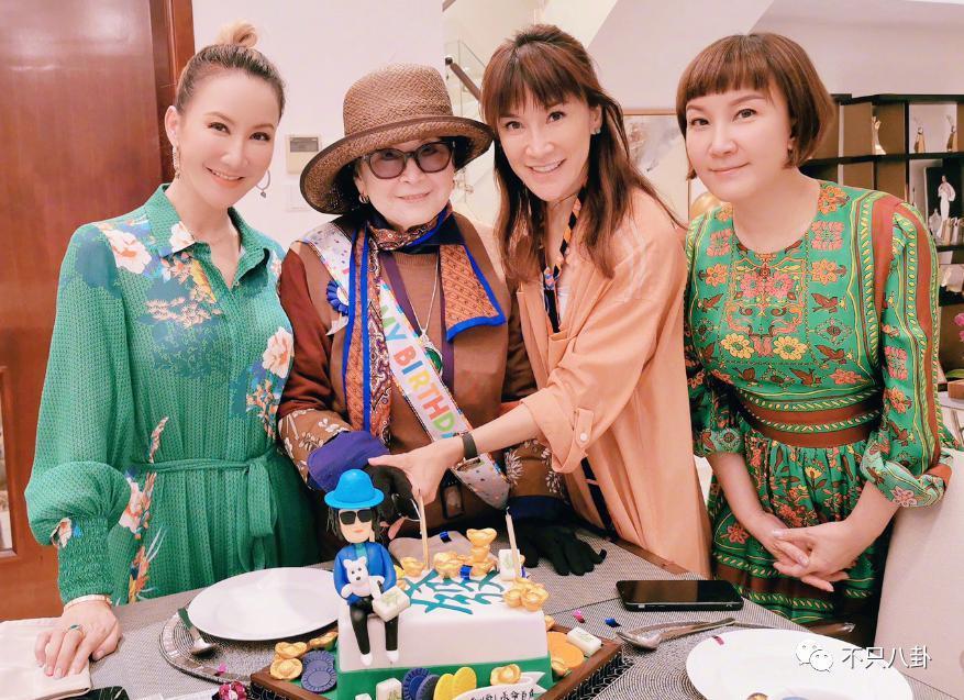 李玟离世后，她的二姐竟也被指责了？
