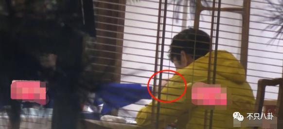 怀孕了？她的感情经历好坎坷，现在终于好事将近了吗……